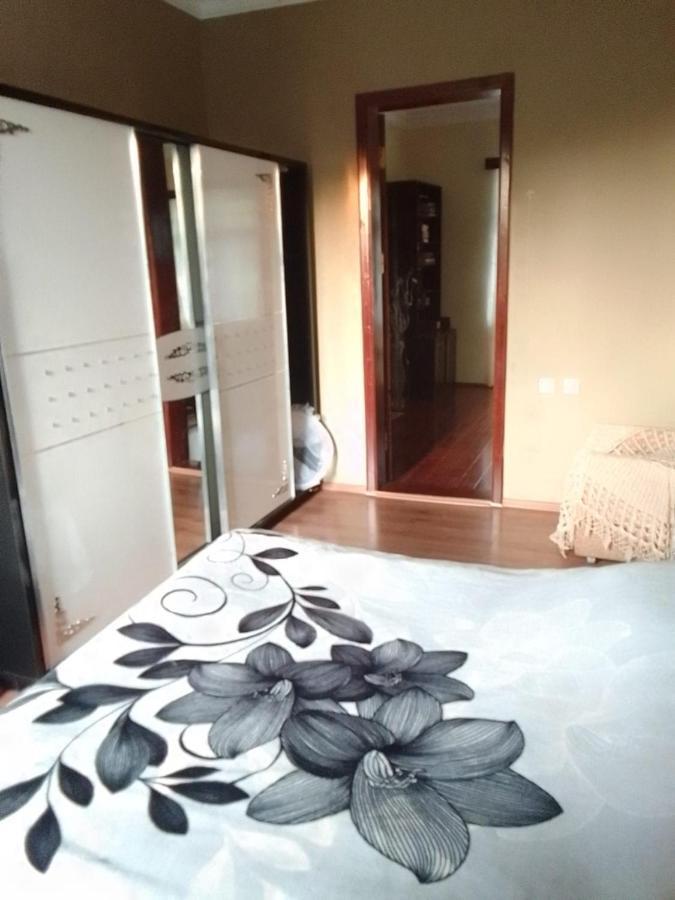 Kobuleti 4-Bedroom Apartment Eksteriør billede