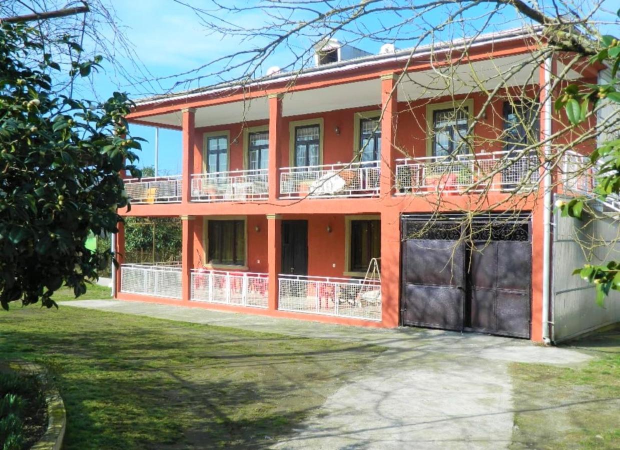 Kobuleti 4-Bedroom Apartment Eksteriør billede