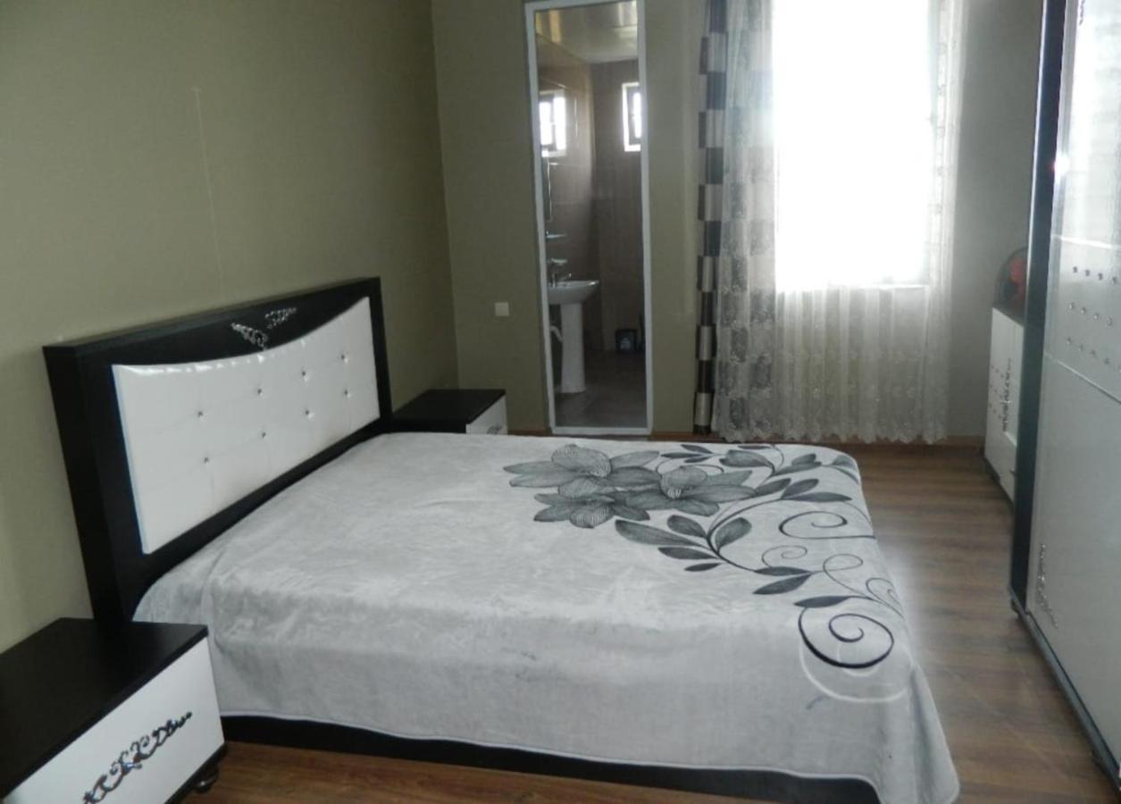 Kobuleti 4-Bedroom Apartment Eksteriør billede